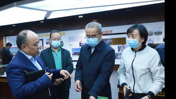 定西市政府考察组莅临漫蛙漫画
参观调研