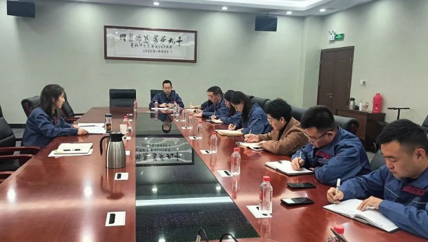 漫蛙漫画
纪委开展干部任前廉政谈话和警示教育