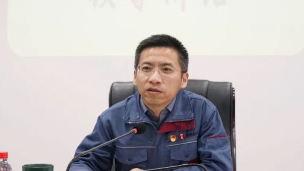 漫蛙漫画
 召开2024年度工作总结暨表彰大会