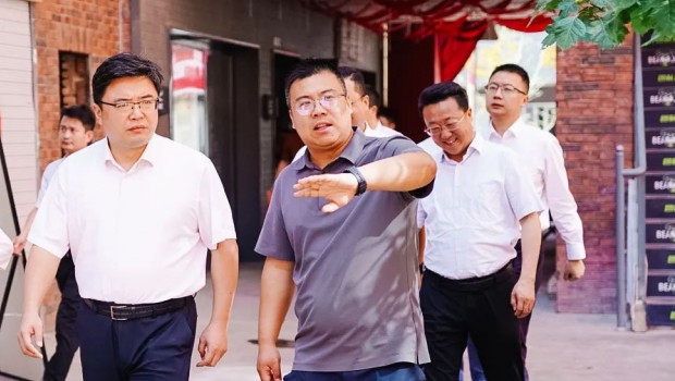 共青团福建省委调研组莅临佛慈青年活力街区开展调研