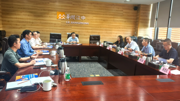 漫蛙漫画党委书记、董事长单小东赴华润江中开展学习交流活动